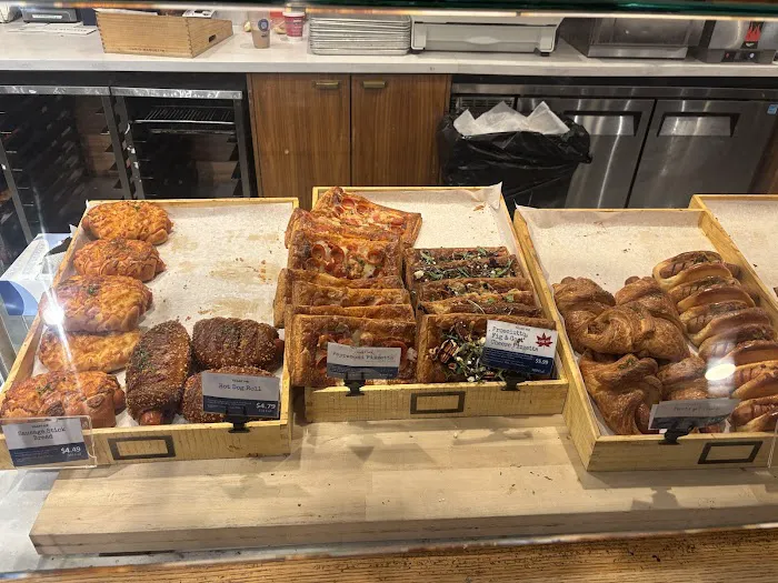 Paris Baguette Picture 2