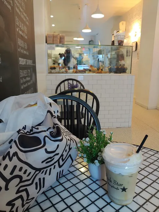 Black Star Bakery & Cafe Picture 8