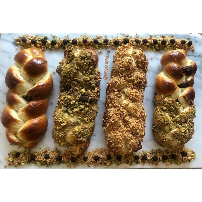 Noosh Kneads Picture 5