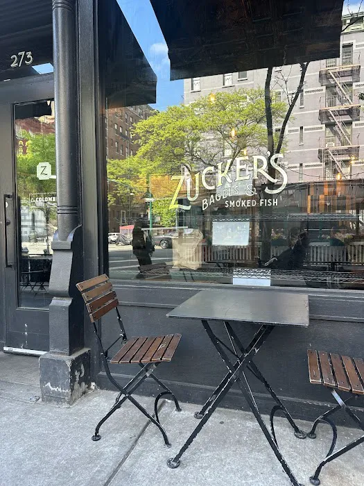 Zucker's Bagels & Smoked Fish Picture 2