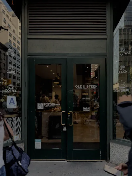 Ole & Steen Picture 1