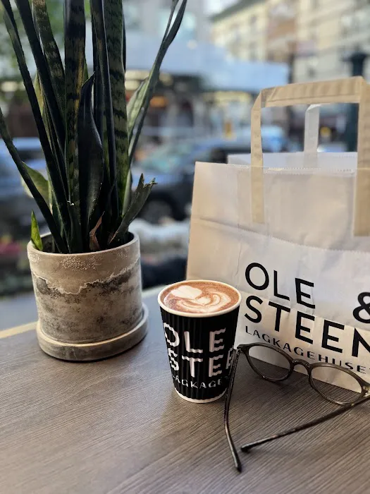 Ole & Steen Picture 6