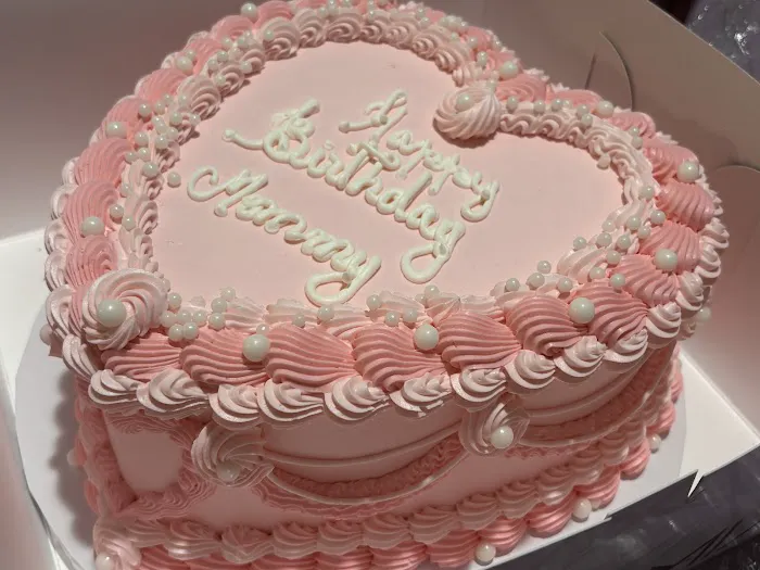 Mia's Brooklyn Bakery Picture 4