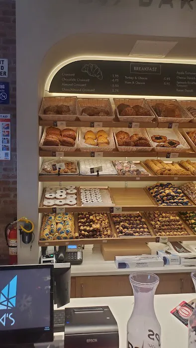 Mia's Brooklyn Bakery Picture 3