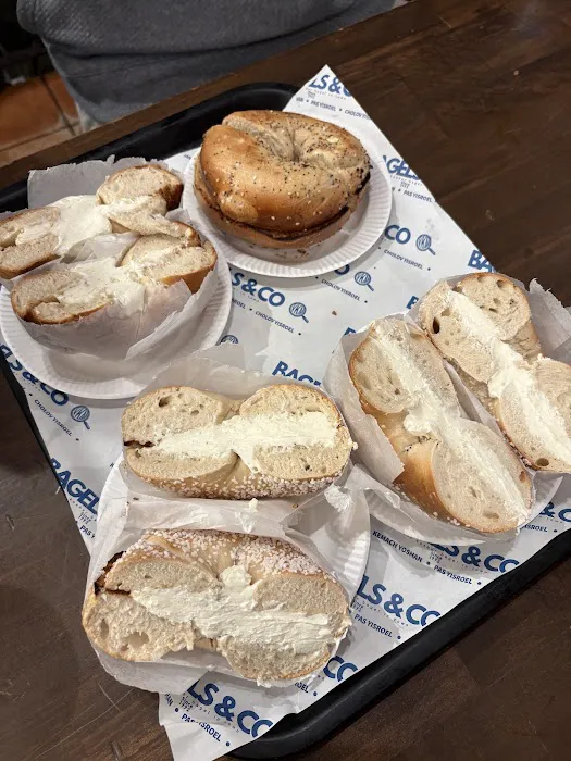 Bagels & Co Picture 3