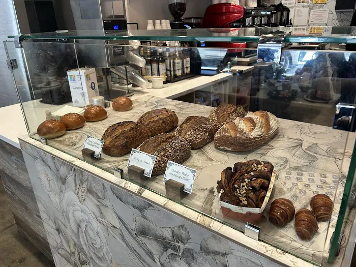 Patis Bakery Picture 2