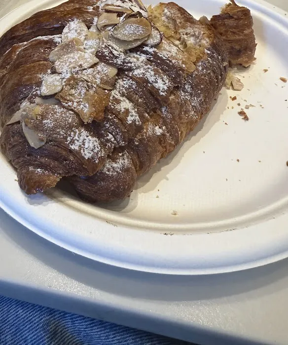 Patis Bakery Picture 7