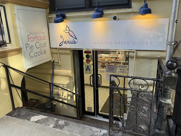 Janie's Life-Changing Baked Goods Picture 6