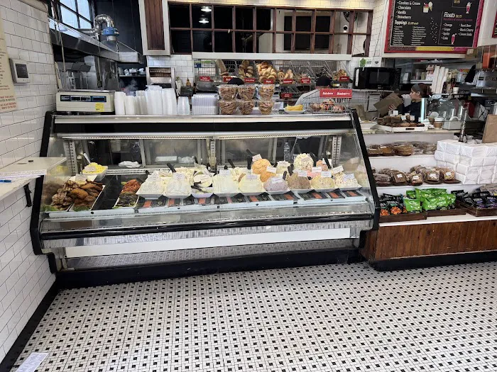 Bagel Shop Picture 7