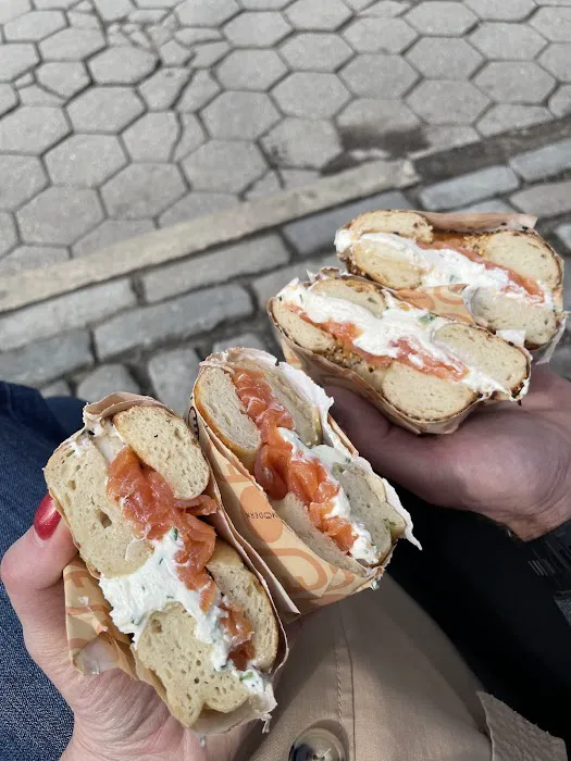 Modern Bread and Bagel Picture 8