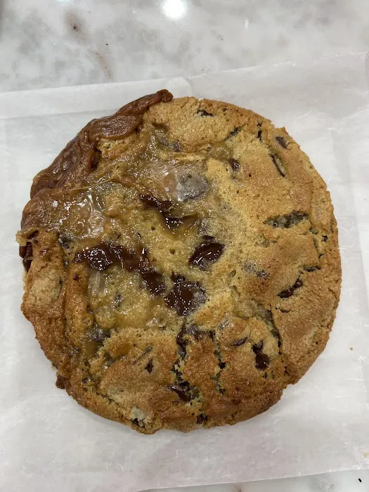 Posh Pop Bakeshop Picture 9