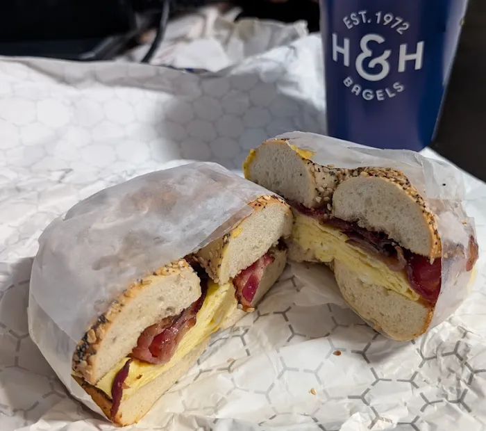 H&H Bagels Picture 3