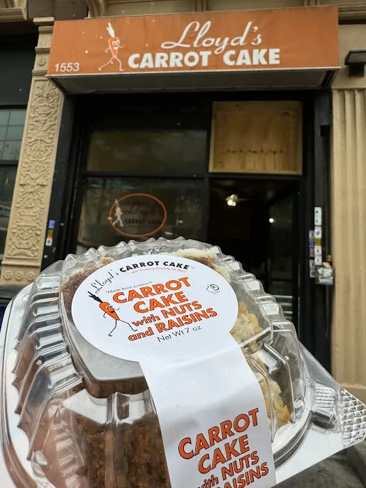 Lloyd's Carrot Cake Café Picture 1