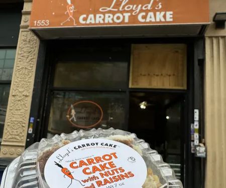 Lloyd's Carrot Cake Café