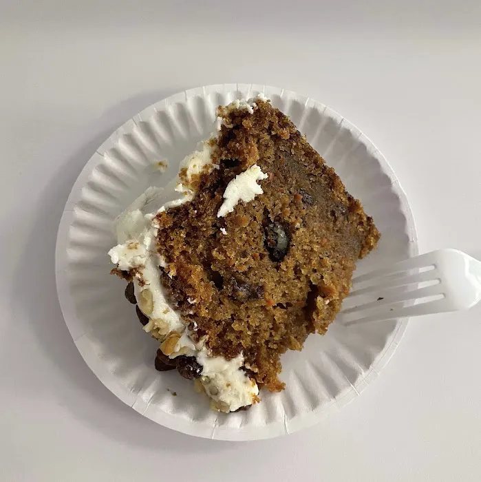 Lloyd's Carrot Cake Café Picture 5