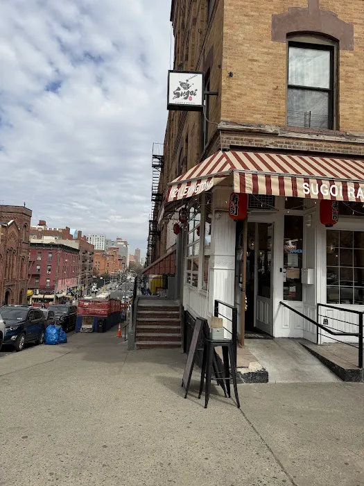 Lloyd's Carrot Cake Café Picture 9