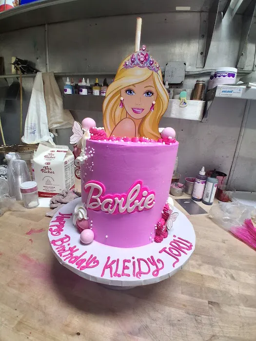 Bolivar Bakery Picture 6