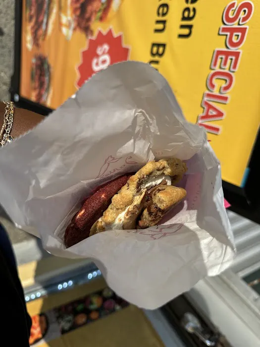 Janie's Life Changing Baked Goods Picture 9