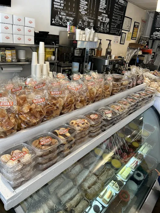 Brother’s Bakery Cafe Picture 2