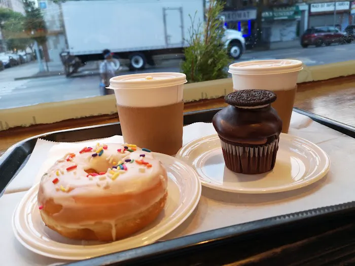 Brother’s Bakery Cafe Picture 8