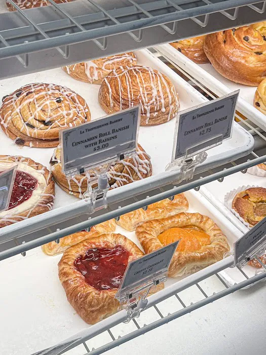 La Tropezienne Bakery Picture 1