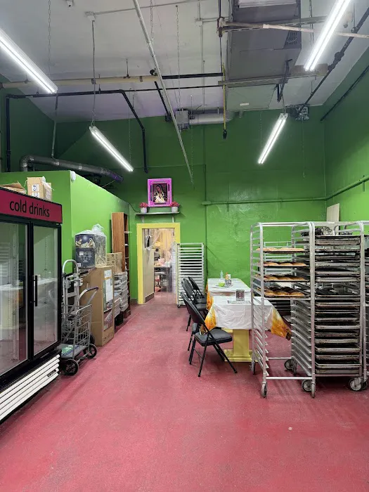 La Tehuanita Bakery Picture 8