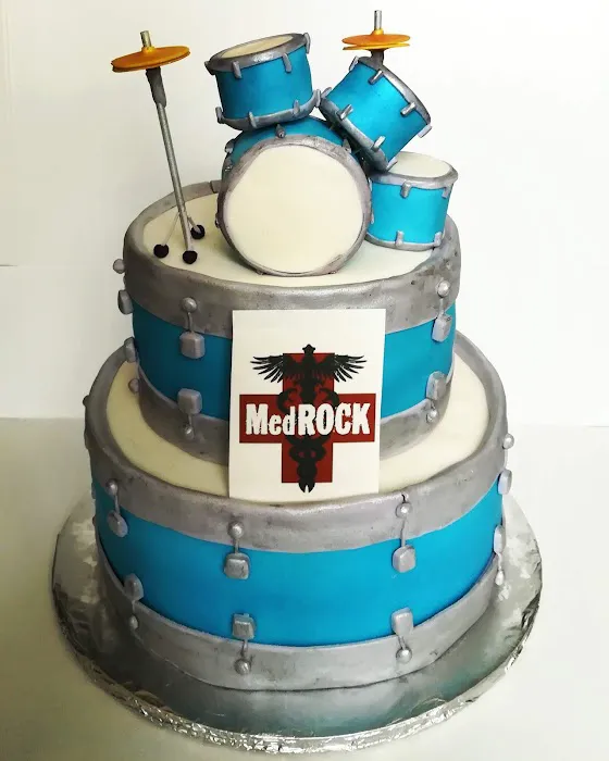 Snooky's Custom Cakes Picture 1