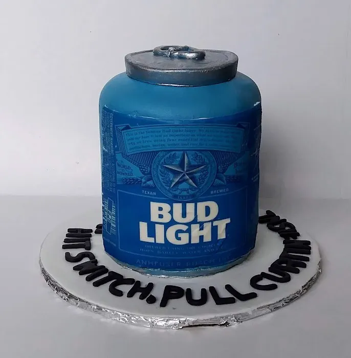 Snooky's Custom Cakes Picture 10