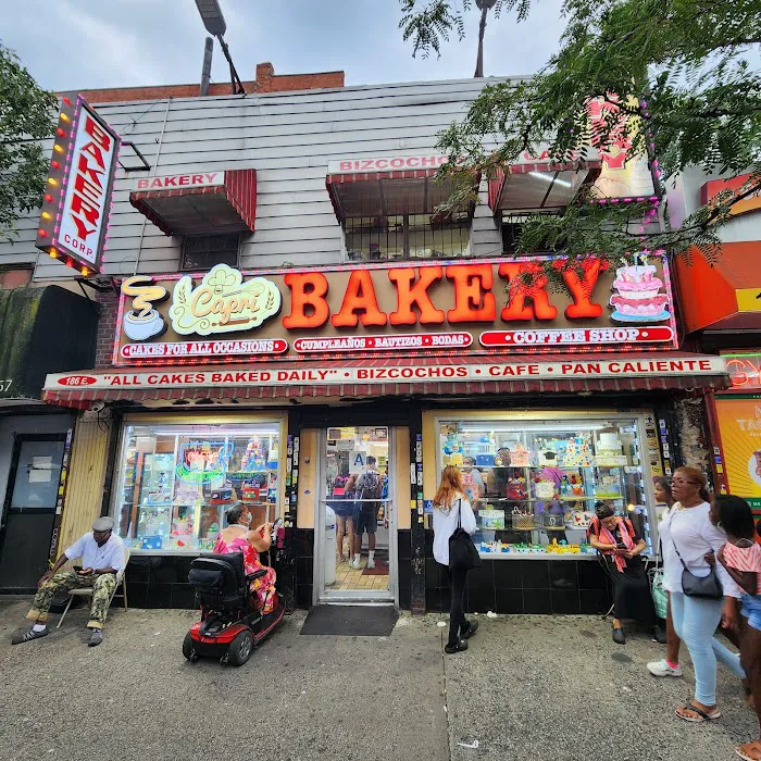 Capri Bakery Picture 8