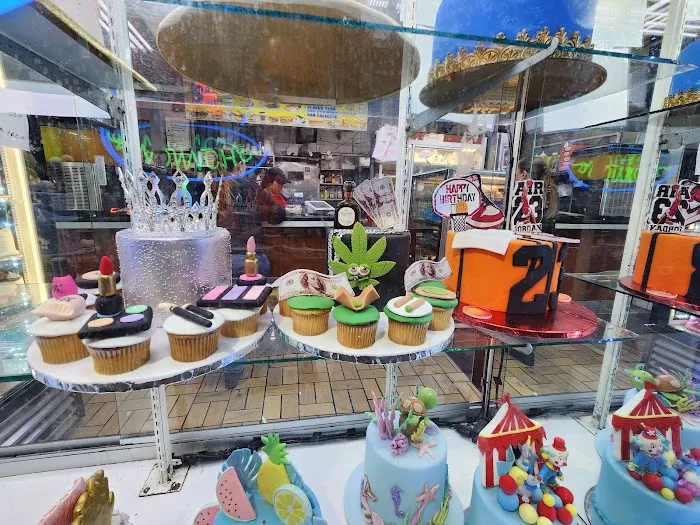 Capri Bakery Picture 9