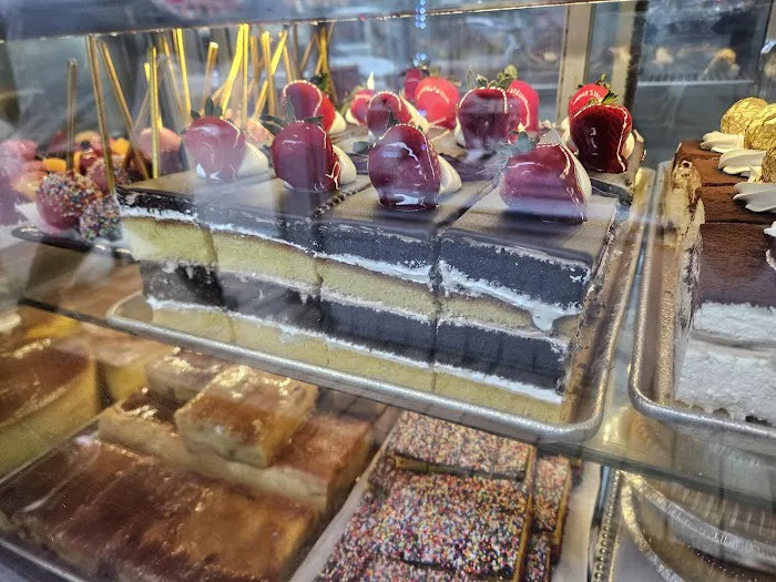 Capri Bakery Picture 10