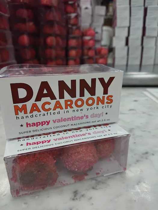 Danny Macaroons Picture 3