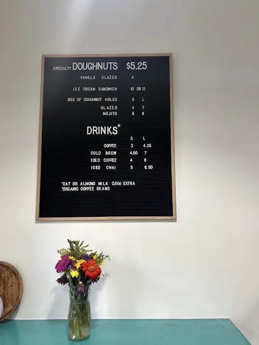 Gigi's Doughnuts Picture 1