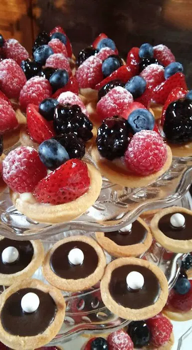 Aromas Boutique Bakery Picture 3