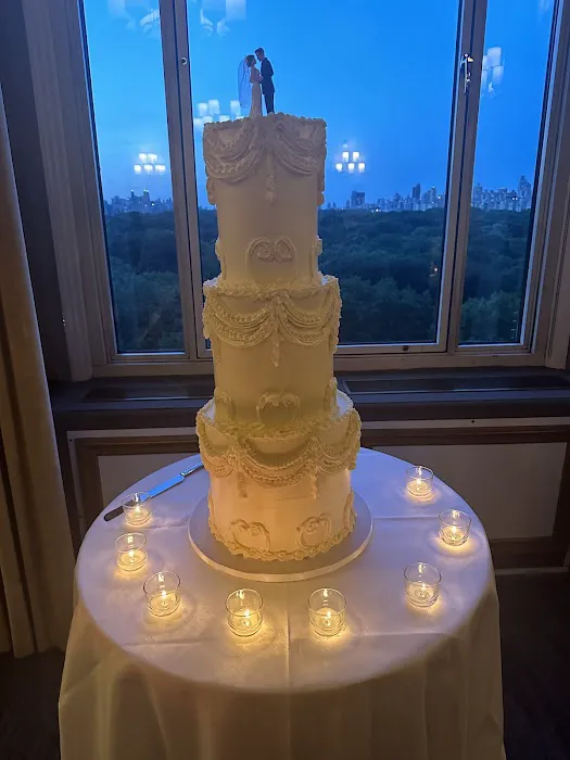 Aromas Boutique Bakery Picture 1