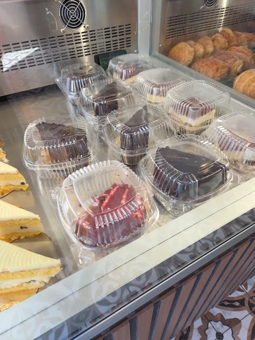 PATISSERIE DES AMBASSADES Picture 6