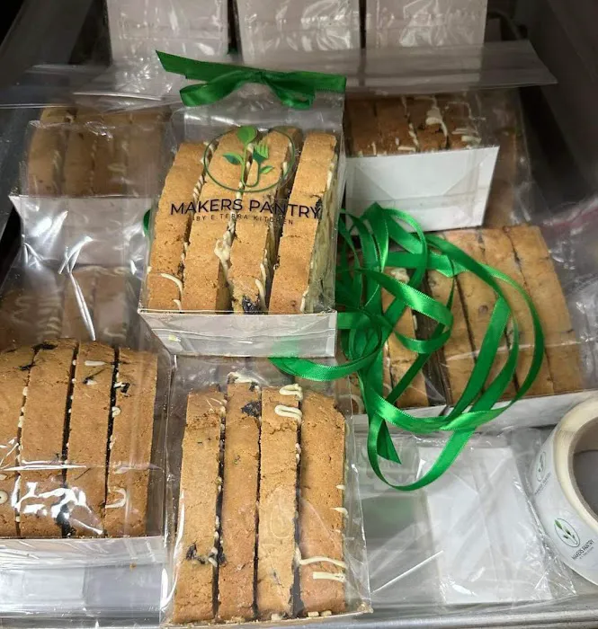 Makers Pantry Picture 4