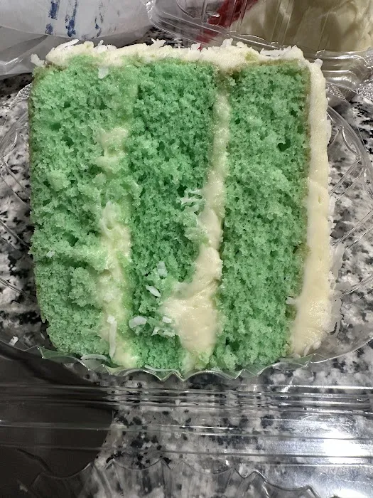 The Original Cake Man Raven Picture 3