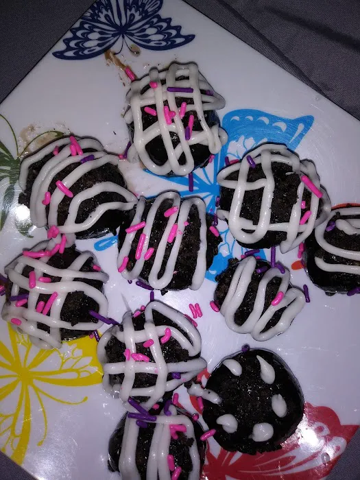 Enchanted Goodz Picture 8