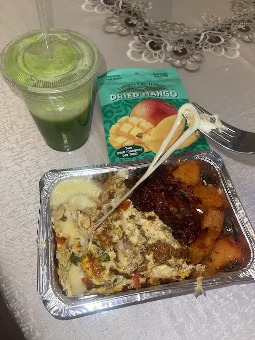 Alexander’s Bagel & Grill Picture 3