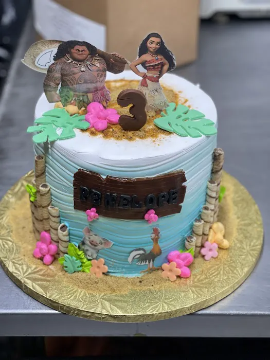 5 Estrellas Bakery & Cafe Picture 5