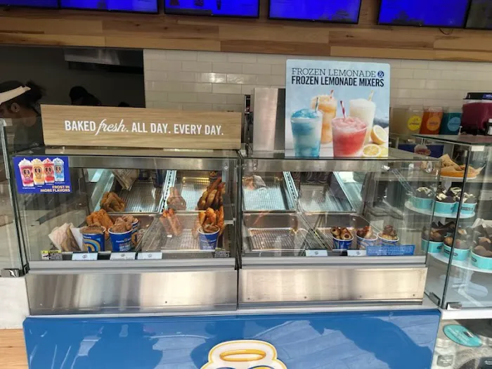 Auntie Anne's Picture 4