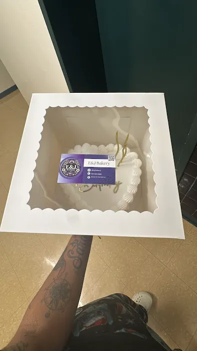 E&J Bakery Picture 3