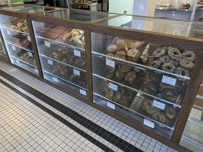 BO's Bagels Picture 6