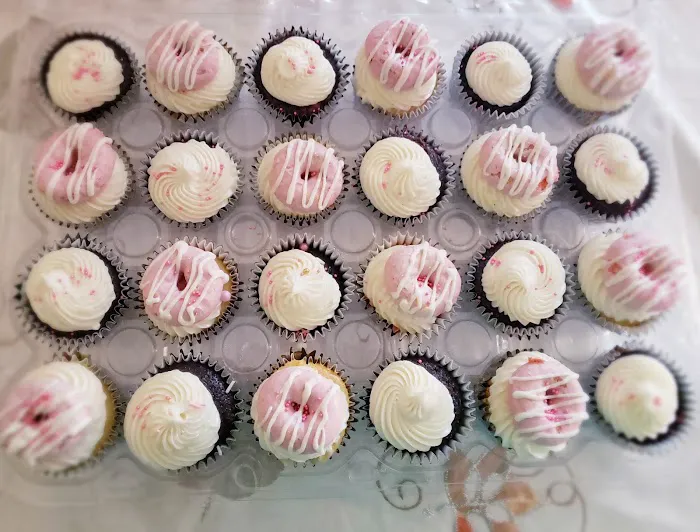 Ms. O's Sweets Picture 7