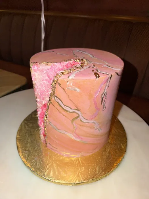 Frenchy's Cake Designs LLC Picture 4