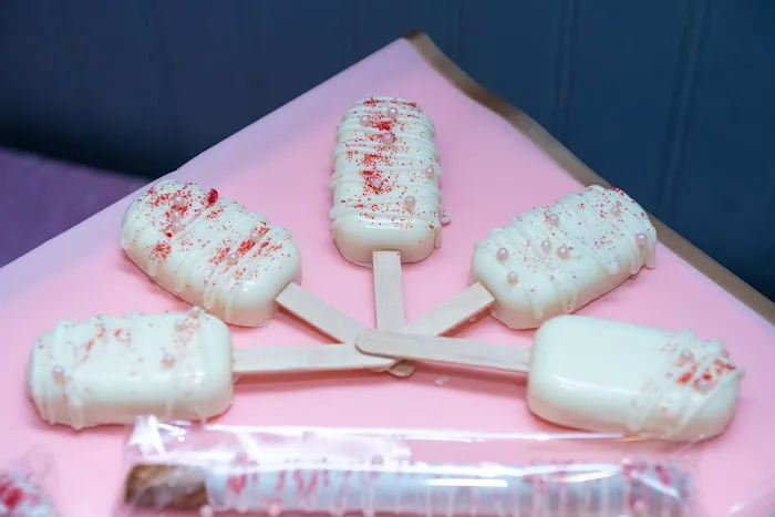 Rosy's Cups and Cakes (online store) Picture 7