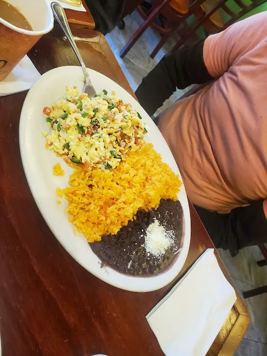 Emilio's Bakery & Coffee Picture 4