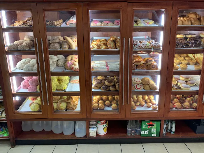 Tularcito Bakery Picture 4