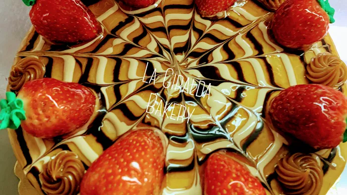 La Nueva Giralda Bakery Picture 6